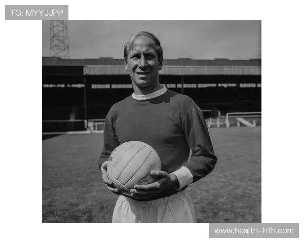 足球球星去世年份揭秘：各大传奇球员的离世年份及其影响